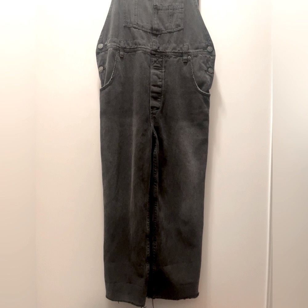 free people washed black classic denim overalls with a relaxed fit | size 27 - Picture 3 of 5